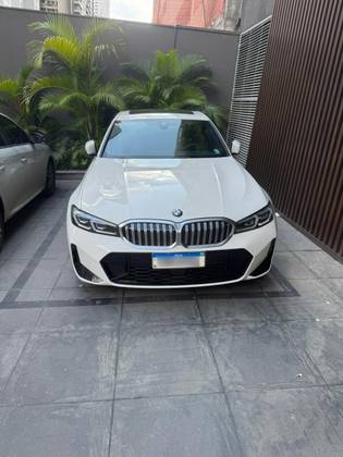 BMW 320i 2.0 16V TURBO FLEX M SPORT AUTOMÁTICO BMW 320i 2.0 16V TURBO FLEX M SPORT AUTOMÁTICO
